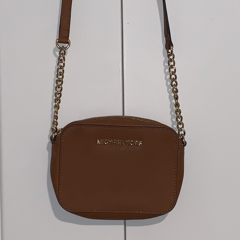 Micheal Kors small Leather crossbody